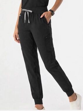 Figs Technical Collection Black Cargo Jogger Pants